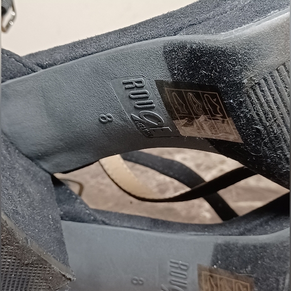 Rouge Helium Black Suede sandal size 8 Chunky Heels - Picture 7 of 11